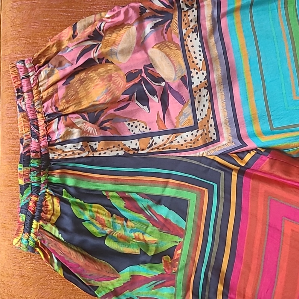 FARM RIO Tropical Mixed Scarf Pants - Picture 6 of 14